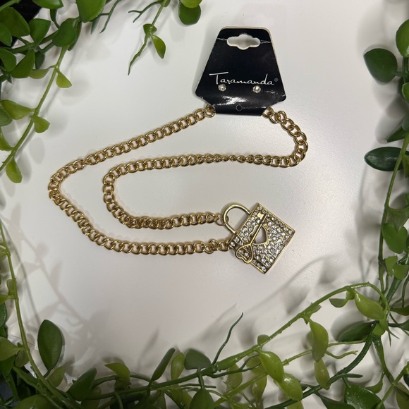 Taramanda Jewelry - Taramanda Chain Necklace with Padlock Pendant and earrings